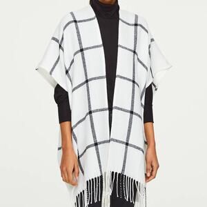 LOFT White Plaid Fringe Wrap Scarf